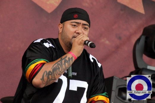 J Boog (USA) 27. Summer Jam Festival - Fuehlinger See, Koeln - Red Stage 08. Juli 2012 (15).JPG